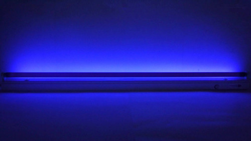 Tubo Led Luz Negra Ultravioleta 60cm Resalta Blancos Y Fluo Luz Azul