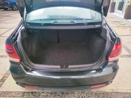 Volkswagen Vento 1.6 Starline At