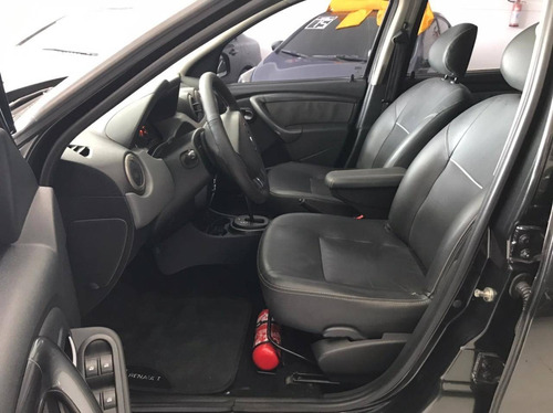Imagem 15 de 15 de Renault Duster 2.0 Tech Road 4x2 16v Flex 4p Automático