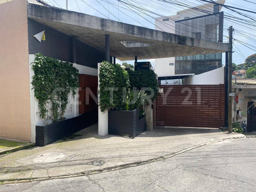 Venta De Departamento En Edificio Con Elevador Y Vigilancia, Excelente Ubicacion