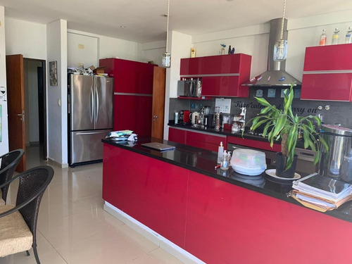 Imagen 10 de 28 de Casa En Venta En Los Ombues