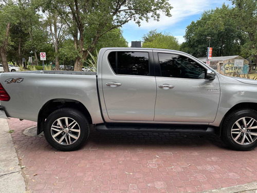 Toyota Hilux 2.8 Cd Srx 177cv 4x4 At Unica Mano