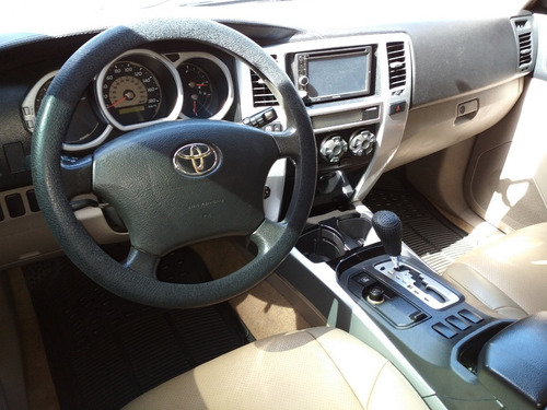 Imagen 9 de 17 de Toyota 4runner 4x2 - Automatica