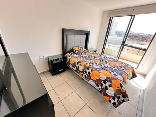 Venta - Casa En Esquina Con 3 Recámaras Y Terreno Excedente, El Mirador | Rahqro