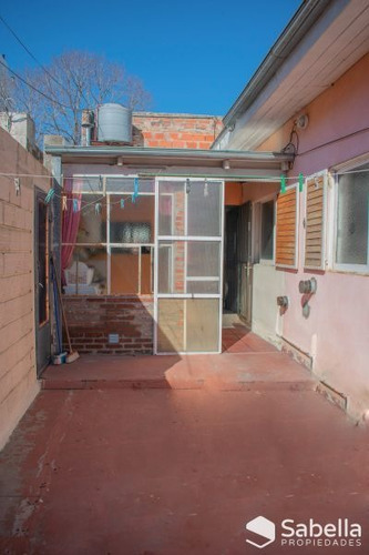 Imagen 14 de 18 de Casa 2 Dormitorios En La Loma, La Plata