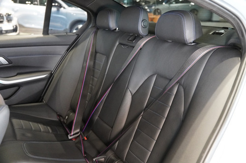 BMW 330E 2.0 16V TURBO HÍBRIDO M SPORT AUTOMÁTICO