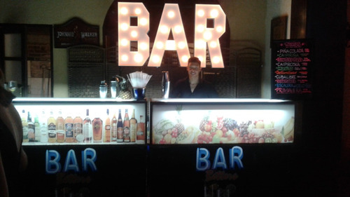 Barra De Tragos - Barra De Jugos