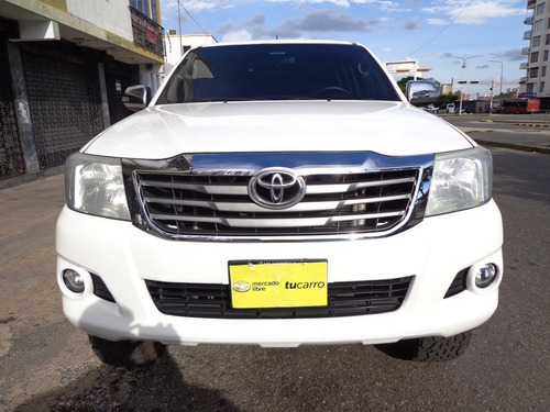 Toyota Hilux Kavak 4x4 2015