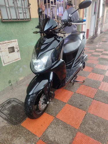 Vendo Akt Jet5 2016 26.000 Klms 150cc Llantas Nuevas Aceite