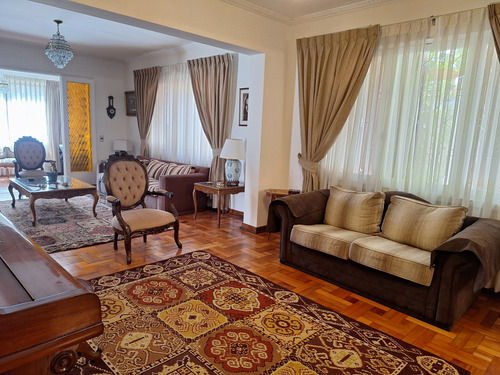 Venta Casa 5d 2b Servicios 2 Pisos Terreno 283/457 Me Ñuñoa