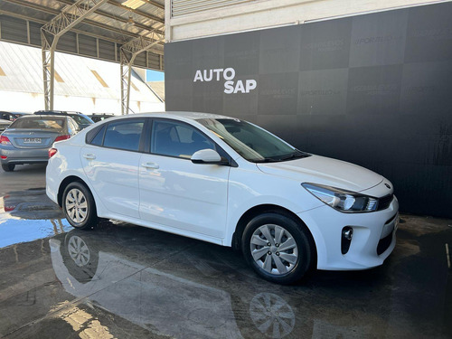 Kia Rio 4 LX 1.4 6MT