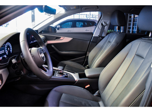 Audi A4 2.0 TFSI MHEV PRESTIGE S TRONIC