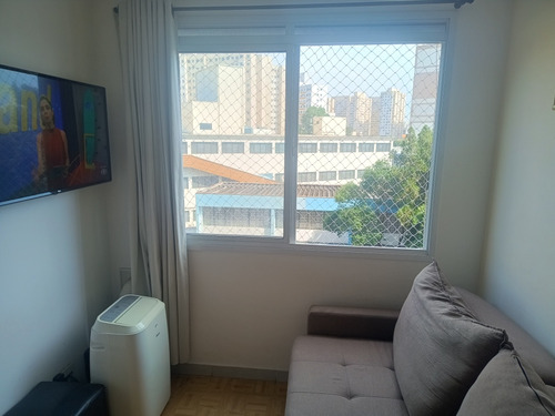 Apartamento 2 Dorm. 1 Suite. 34 Metros