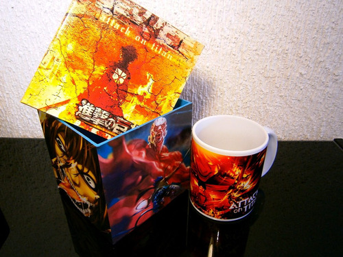 Regalo Attack On Titan, Taza Y Estuche Game Over  Anime