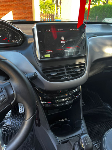 Peugeot 208 1.6 Feline