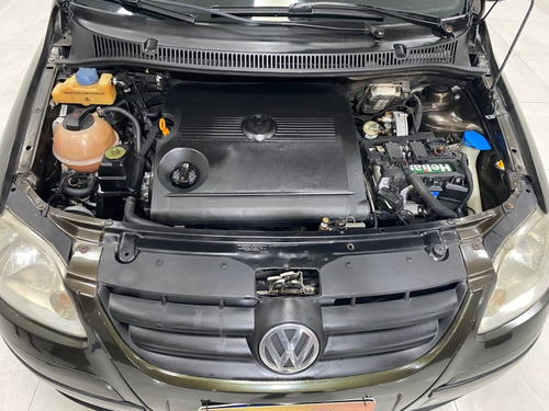 Volkswagen Spacefox 1.6 MI 8V FLEX 4P MANUAL