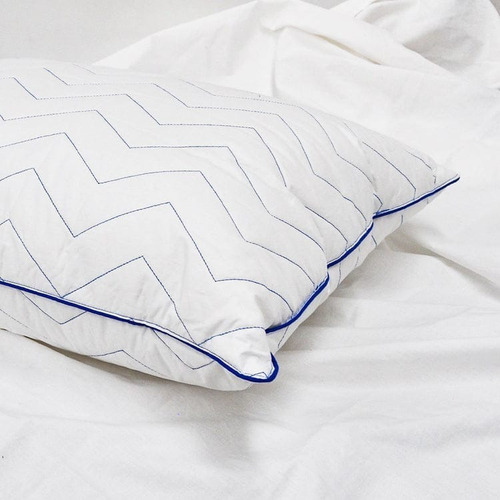 Almohada Spring Air Quilt Touch Standar Super Comoda