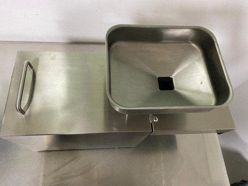 Maquina Para Hacer Aceites, Prensado En Frio. (Usado)