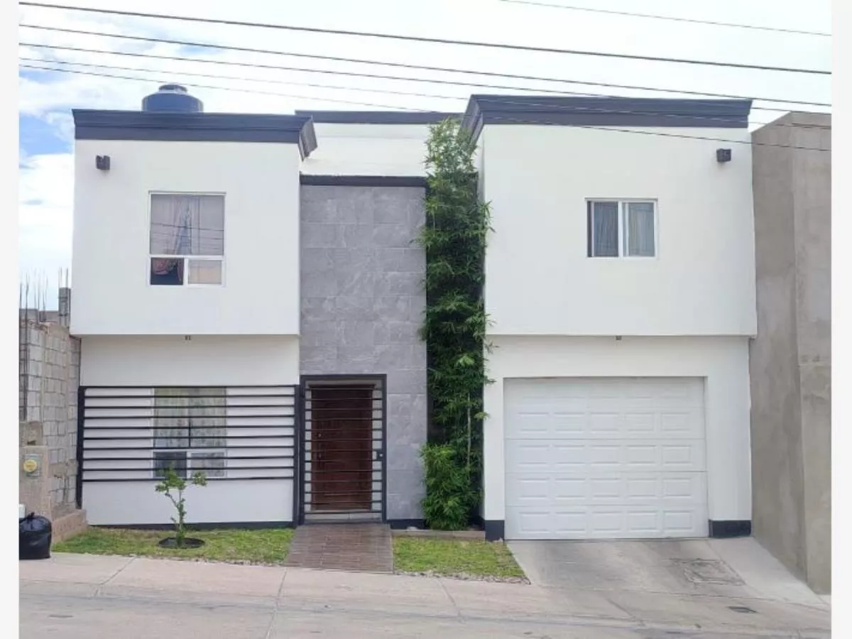 Casa En Venta Al Norte Zona Cordilleras Super Equipada