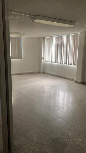 Imagen 12 de 25 de Edificio Comercial - Balbuena
