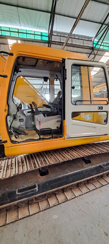 Excavadora Hyundai - Robex 210 Lc-7