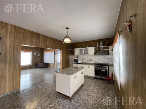 Imagen 17 de 21 de Venta De Casa 5 Ambientes En Quilmes (13691)