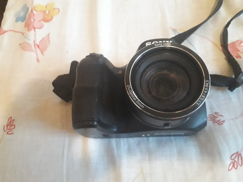Camera Digital Semi Profissional
