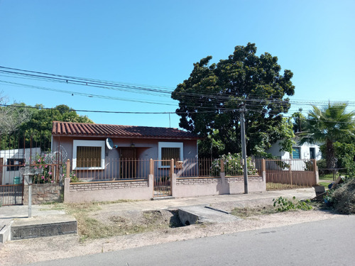 Casa A Paso Del Centro De Pando