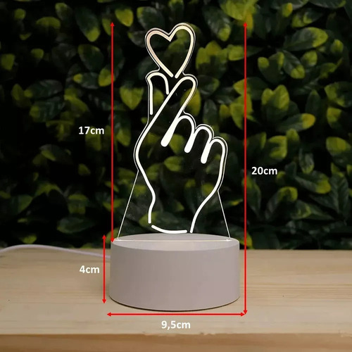 Luminária Abajur Led 3d 3 Niveis De Cores Mão Com Coração