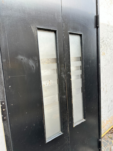 Puerta Vaivén Doble Hoja C Visor 2.20x235 Industrial Leer ! Negro (Usado)