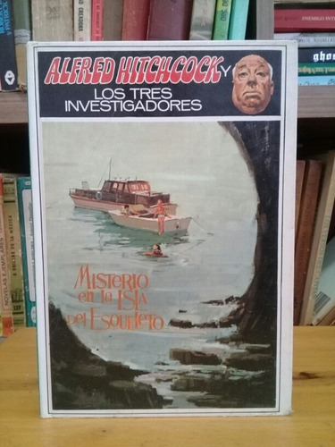 Misterio En La Isla Del Esqueleto - Alfred Hitchcock 