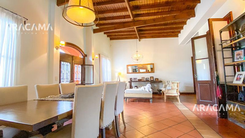 Imagen 8 de 30 de Casa En Venta En San Eliseo Golf Country - San Vicente