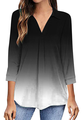 Una Blusa Moderna Para Mujer Con Cuello En V, Tres Cuartos,