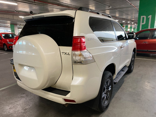 Imagen 10 de 25 de Toyota Prado