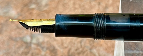 Estilográfica Pelican 150 Pluma 14 K Negro Azul (Usado)