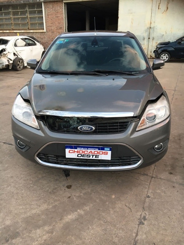 Imagen 7 de 12 de Ford Focus Ghia