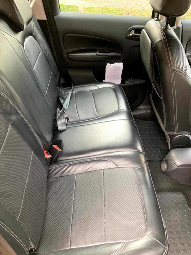 Imagem 2 de 7 de Citroën C3 Picasso 2012 1.6 16v Glx Flex 5p