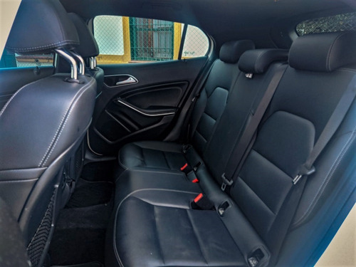 Imagen 13 de 13 de Mercedes Benz Gla 200 Urban A/t