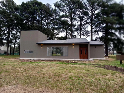 Venta Casa 4 Ambientes A Estrenar Barrio Privado Pinares / Exaltación De La Cruz
