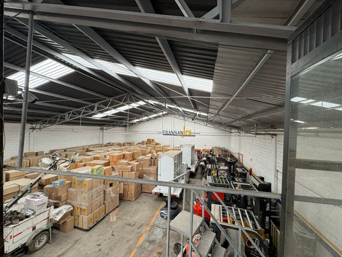 Bodega En Venta, Bosques De Xhala, 425 M2