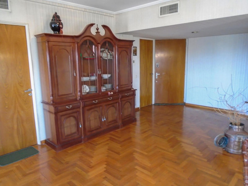 Venta Departamento 4 Ambientes En Martínez