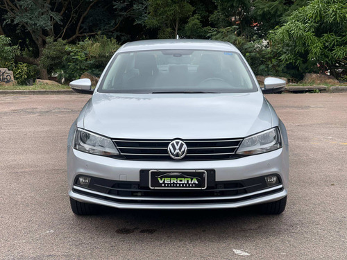 Imagem 3 de 13 de Volkswagen Jetta 2.0 Tsi Highline 211cv Gasolina 4p