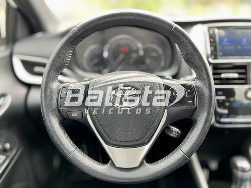 Imagem 15 de 15 de Yaris Xls 1.5