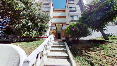 Imagen 6 de 15 de Oportunidad Departamento En Primer Piso, Condominio Seguro Y Bien Ubicado