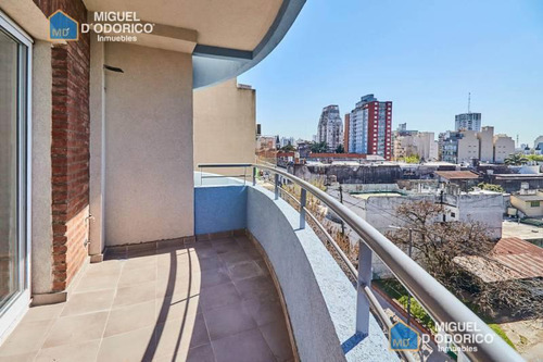 Venta Departamento 3 Ambientes Con Cochera En Parque Avellaneda