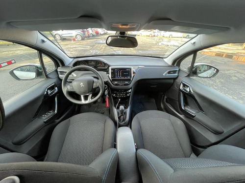 Peugeot 208 Puretech Hb 1.2 Año 2020
