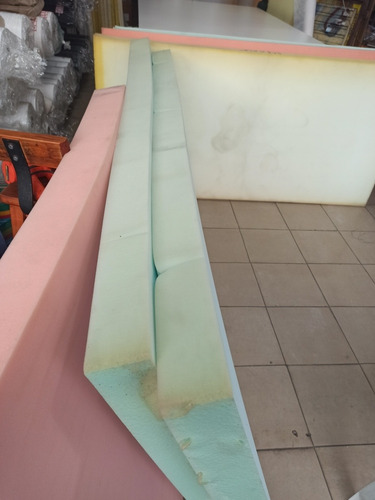 Imagen 2 de 2 de Goma Espuma Alta Densidad De 10 Cm De 2x1m,x 24 Kg