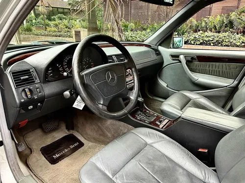 Mercedes-benz Clase C 2.4 Elegance 4 P