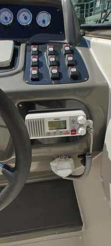 Lancha Canestrari 245 Express Cruiser Dentro Fuera