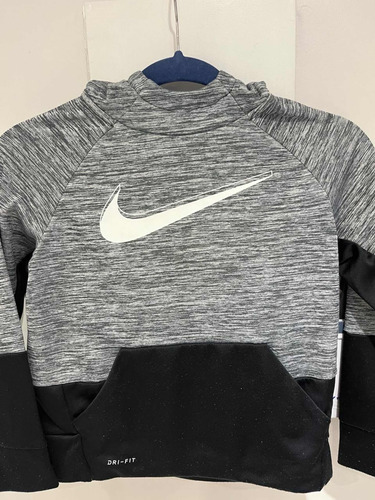 Buzo Deportivo Para Chicos. Nike, Talle S. Con Capucha.